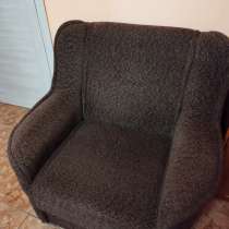 Продам два кресла, б/у, в г.Луганск