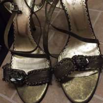 Женская обувь, в Адлере