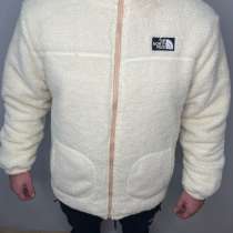 Куртка Норт Фейс двусторонняя, в Москве