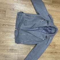 Косуха б/у размер 46, в Казани