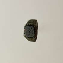 Перстень с камнем, в Армянске