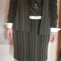 Костюм деловой (юбка, брюки, жилет, пиджак, блуза, галстук), в г.Артёмовск