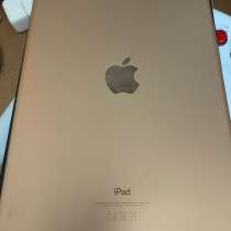 Продам iPad 32 Gb золотой, в Норильске