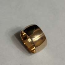 Кольцо золотое ссср, в Томске