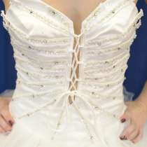 Озорное пышное свадебное платье, в Москве