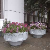 Бетонные вазоны, цветочницы бетонные, вазоны уличные, в Екатеринбурге