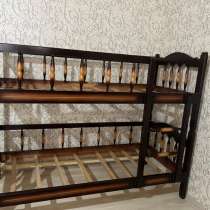 Продается двухъярусная кровать, в Грозном