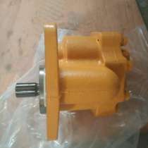 Гидравлический насос 07433-71103 Komatsu D155A, D135A, в Москве