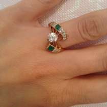 Золотое кольцо с бриллиантами, в Санкт-Петербурге