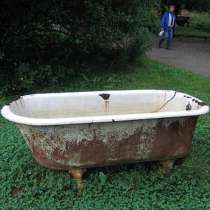 Покупаем демонтируем вывозим старые чугунные ванны и батареи, в Новосибирске