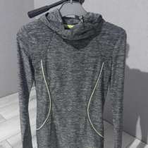 Спортивная одежда, в Братске