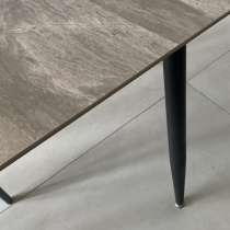 Стол, в Армавире