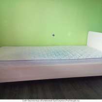 Продам кровать с матрасом(аскона) фирмы Лазурит, в Красноярске
