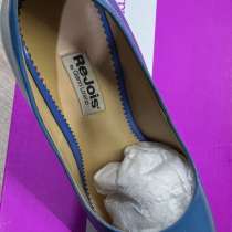 Туфли лаковые,в отличном состоянии,голубые,от бренда Gianmar, в Ростове-на-Дону
