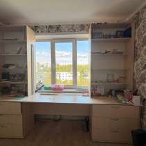 Продам письменный стол, в Тольятти