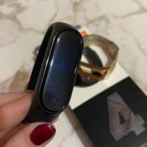 Часы mi band 4, в Тюмени