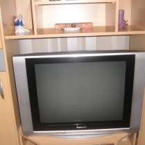 Продам телевизор с подставкой в хорошем состоянии, в г.Талдыкорган