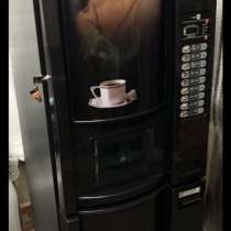 Продам кофейный автомат, в Москве