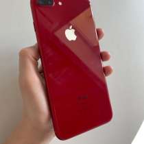 Продам IPhone 8 Plus Red 64 ГБ в идеальном состоянии!, в г.Киев