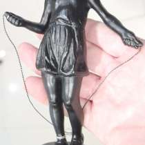 Чугунная статуэтка Девочка со скакалкой, Касли, в Ставрополе