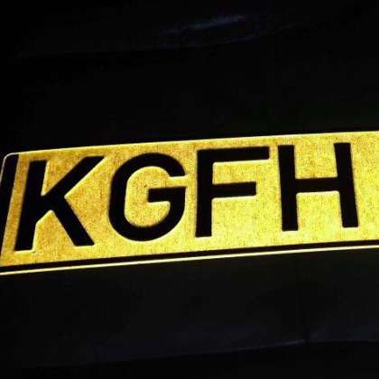 желтые номера ссср. киргизские желтые номера. черно желтые номера. номера ссср на авто. черно желтые номера.