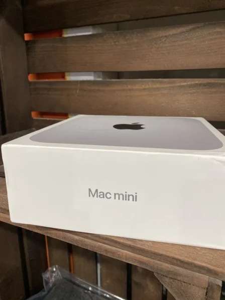Apple Mac mini M1, 2020 8 ГБ, SSD 512 ГБ