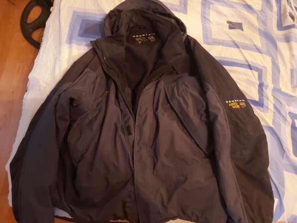 Продам куртку для туризма Mountain Hard Wear новую в Смоленске фото 3