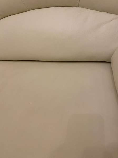 Кожаный диван б/у кожа белый в Красногорске фото 12