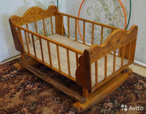 Детская кроватка-качалка с. Белозерское
