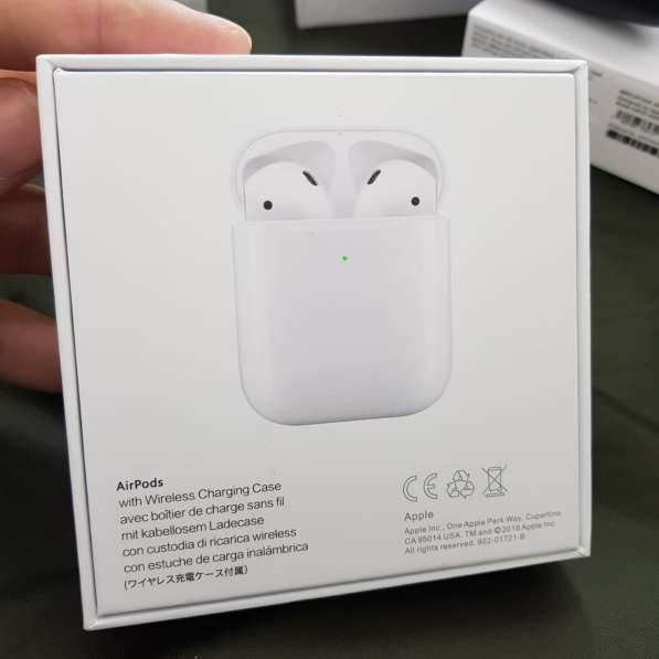 Apple AirPods 2 в Москве фото 4