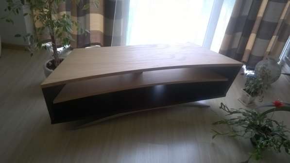 Тумба под телевизор