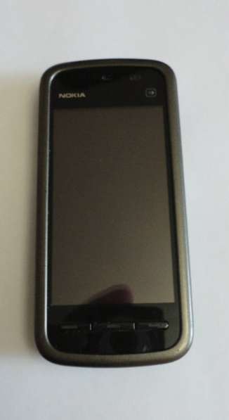 смартфон Nokia 5228
