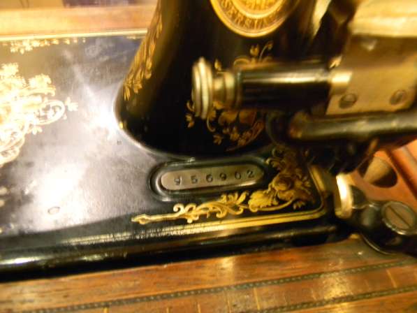 Швейная машинка "PFAFF", антикварн.,до 1908г. и коробка запч в фото 6
