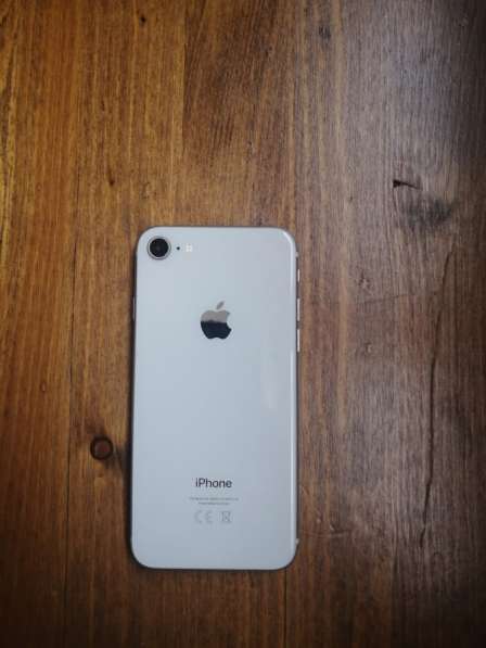 IPhone 8 (Белый) в фото 5