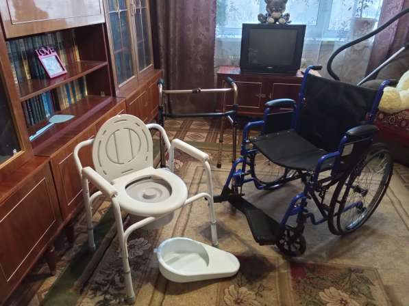 Инвалидная каляска, стул туалет, шагающие ходунки в Оренбурге