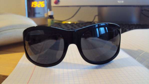 Продам солнцезащитные очки Vivienne Westwood недорого в Москве фото 3