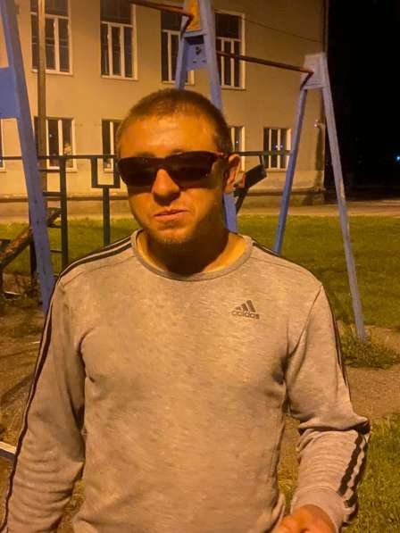 Сергей, 33 года, хочет пообщаться