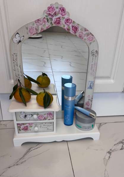 Комод декоративный