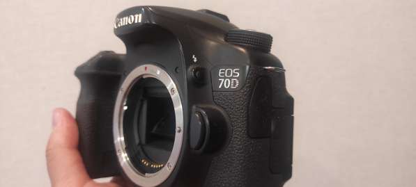 Фотоаппарат Canon eos 70d body в Новосибирске