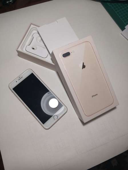 Продам IPhone 8 Plus 256 gb в Новосибирске