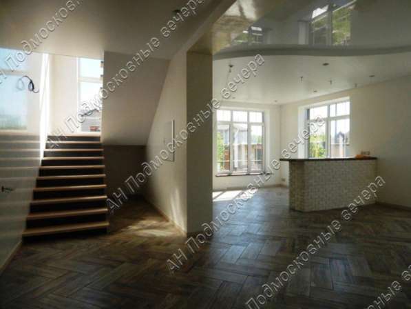 Продам коттедж в Москва.Жилая площадь 270 кв.м.Есть Газ, Водопровод. в Москве фото 11