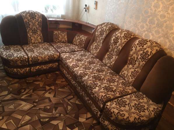Угловой диван в хорошем состоянии в Волгограде