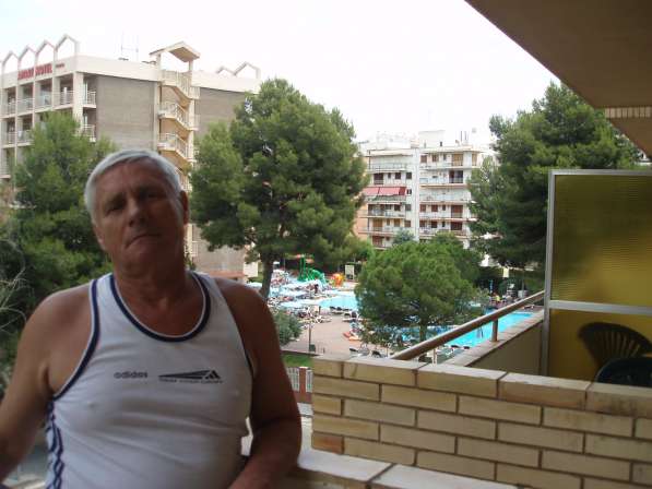 Андрей, 76 лет, хочет пообщаться в Анапе