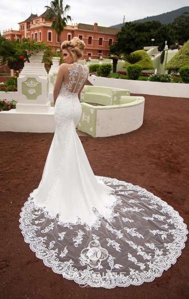 Платье от американского бренда naviblue bridal в Ульяновске