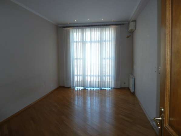 Продается 2-х комнатная квартира, Серова, д13 в Омске фото 3