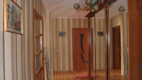 Продам 3-х комнатную квартиру современной планировки в Оренбурге фото 3