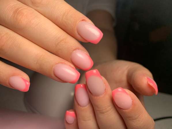 Маникюр, педикюр в Омске фото 3