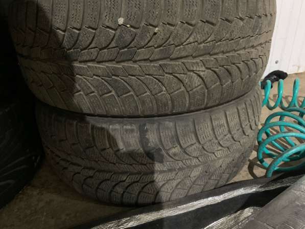 Резина зимняя r17