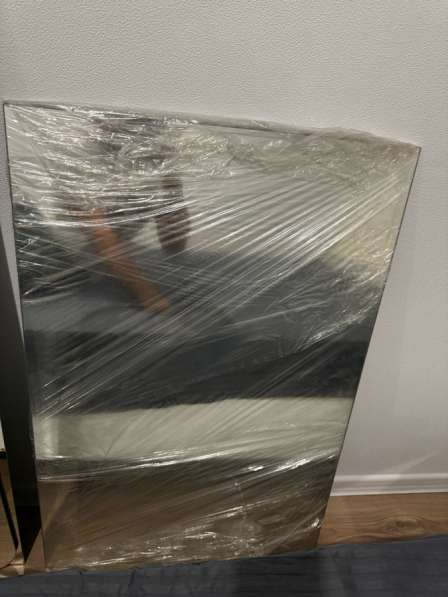 Зеркало в Москве