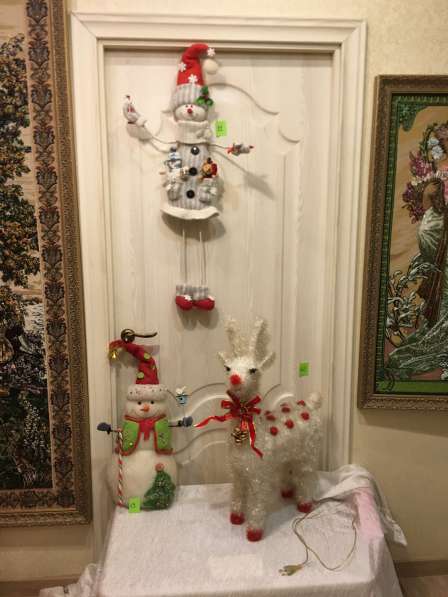 Новогодние игрушки в Москве фото 3